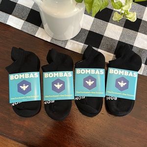 Four pack of Bombas socks Womens size S (small 4-7.5)